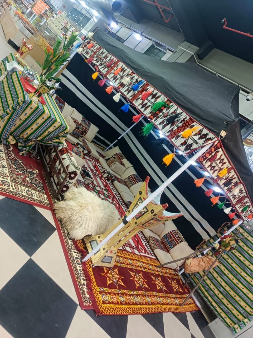 تأجير خيام ملكية