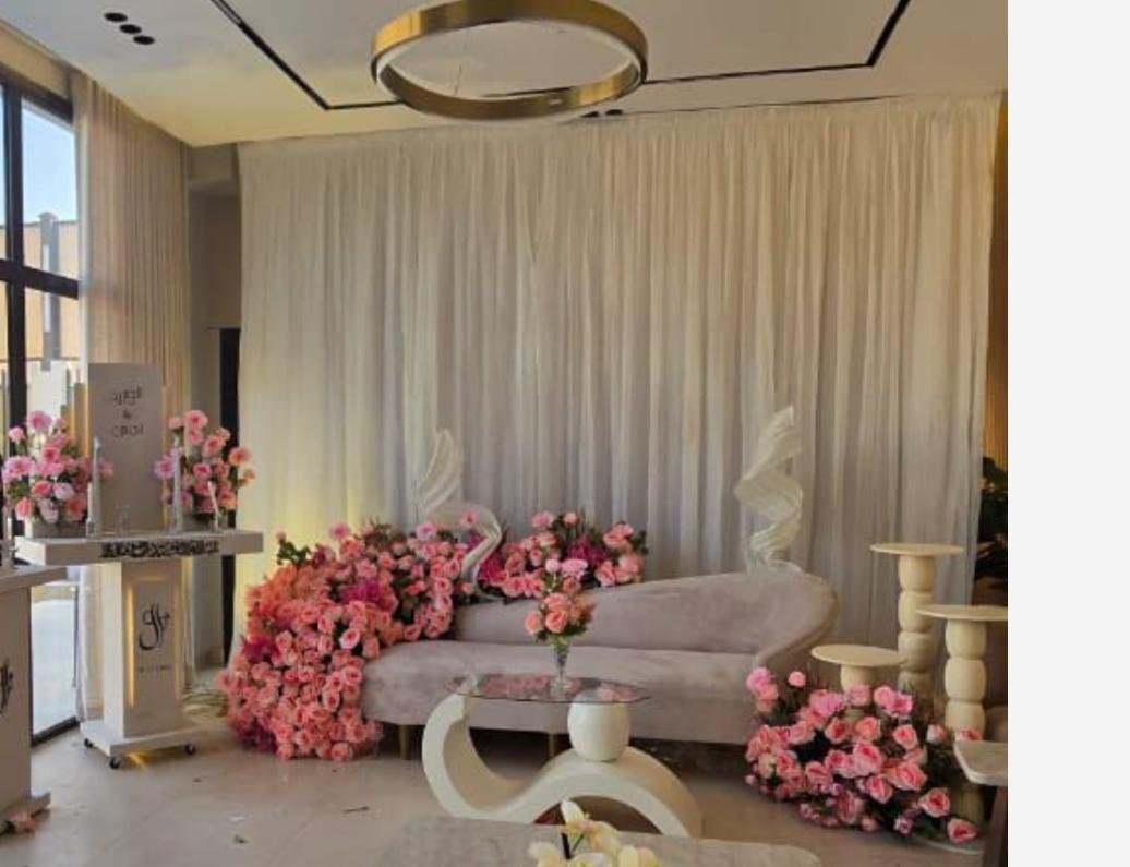 تجهيز زفاف داخلي بورد وردي