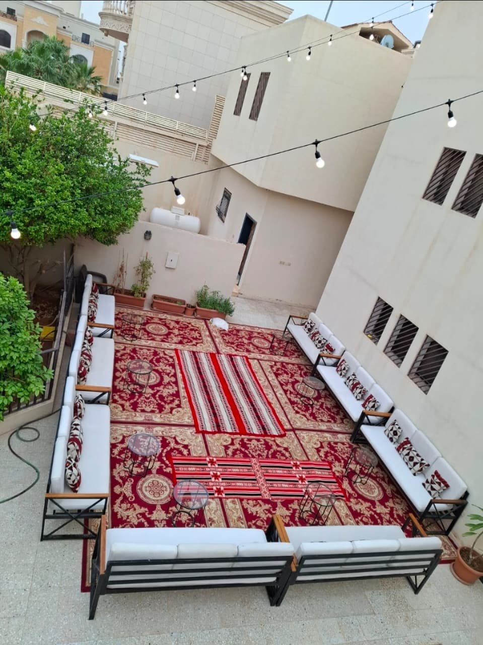 إضاءة وصوتيات